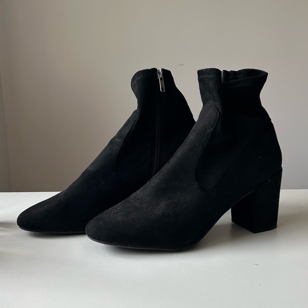 Chic Black Ankle Boots for Women